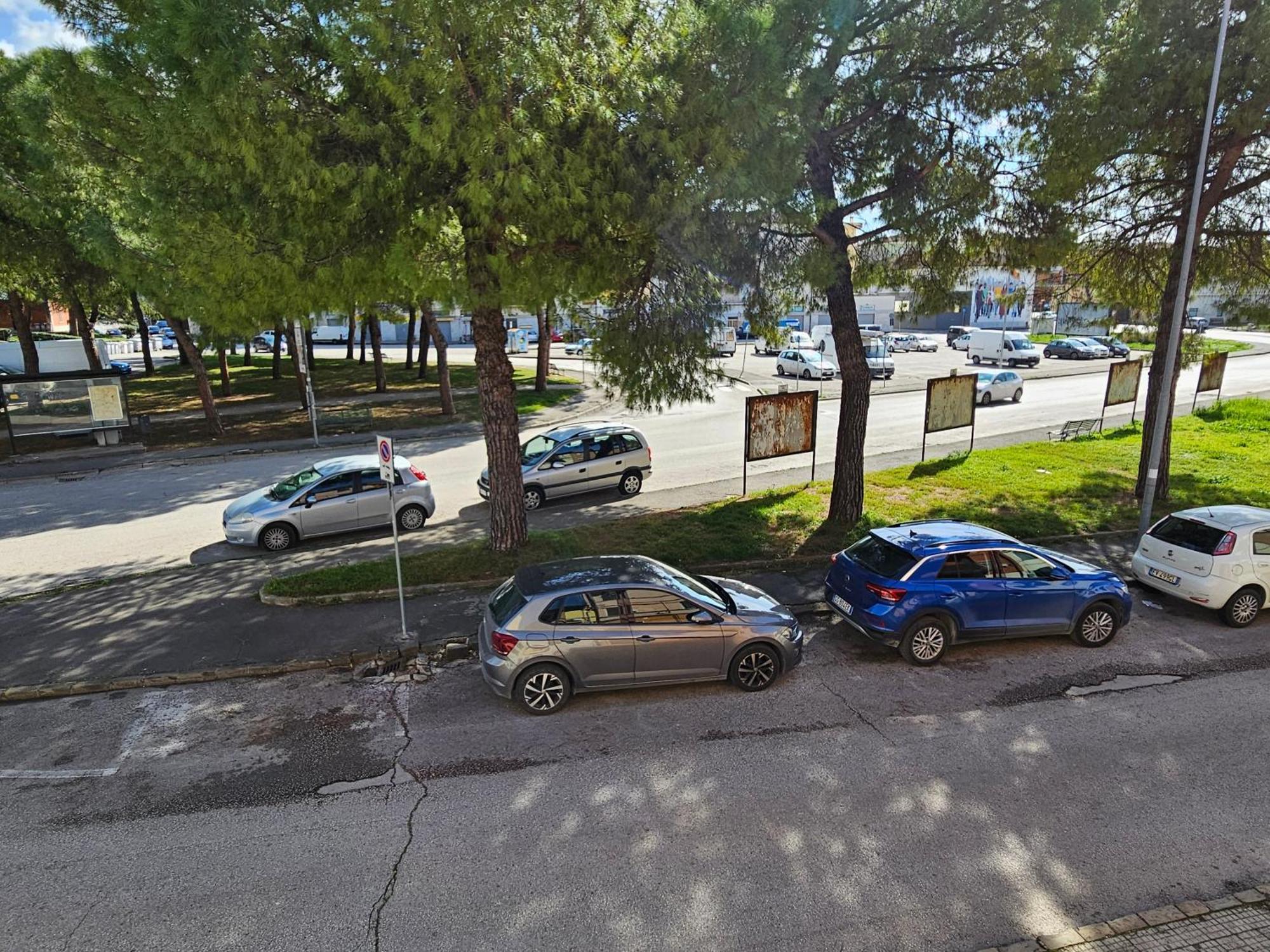 La Casetta Bilocale Centrale Con Terrazza Parkfree Wifi Minipc Ps4 Ac Iesi Exteriér fotografie